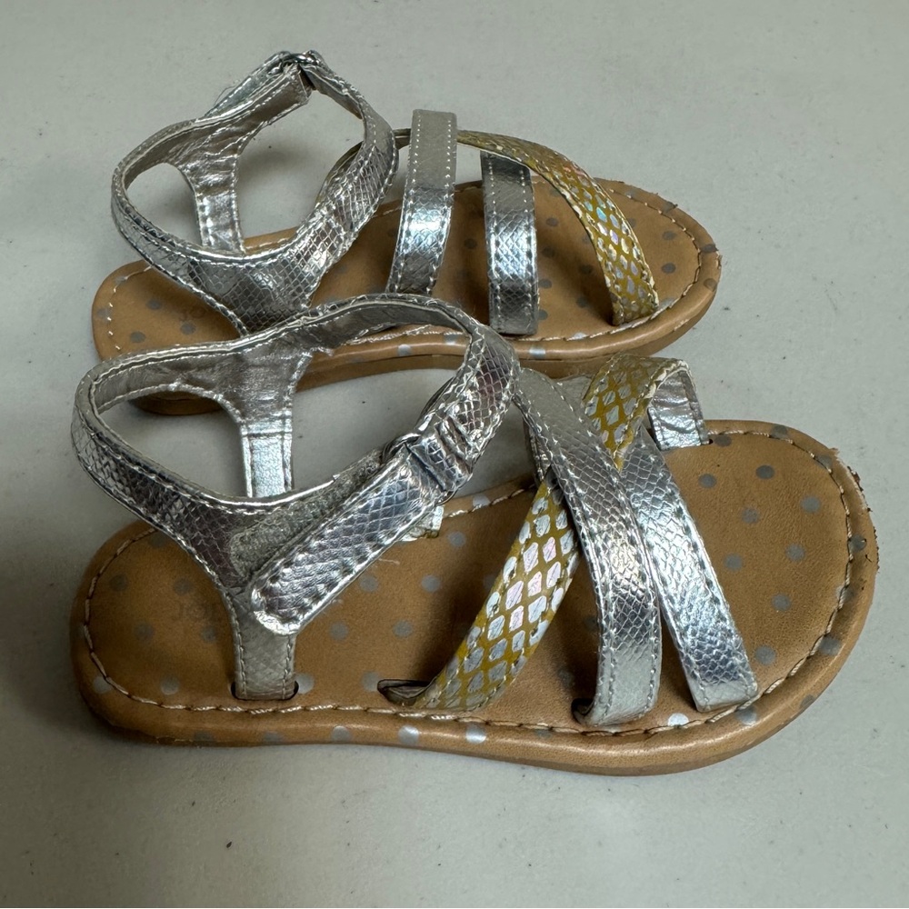 Silver Gold Strappy Sandals Baby Girl’s 7 Toddler Open Toe   Gladiator Summer